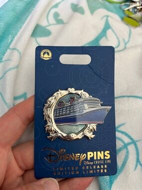 Disney Disney Cruise Line Limited edition pin Europe fleet